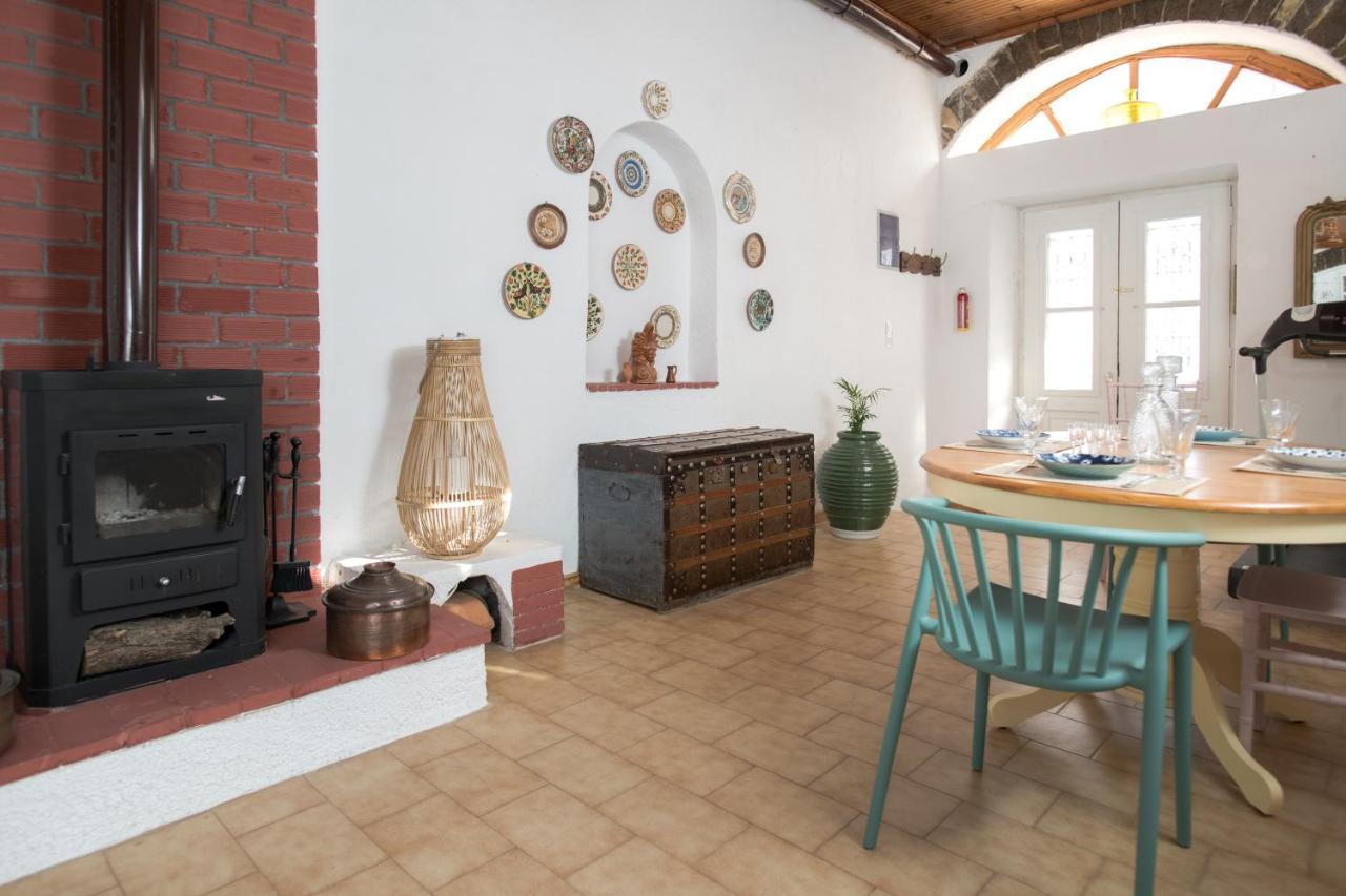 Neoclassical Manor House Poros Town Luaran gambar