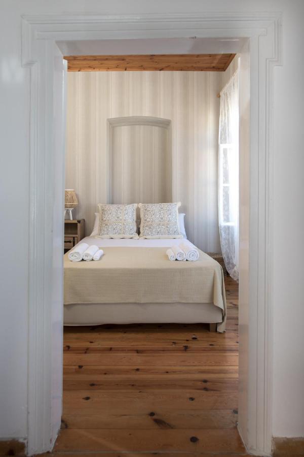 Neoclassical Manor House Poros Town Luaran gambar